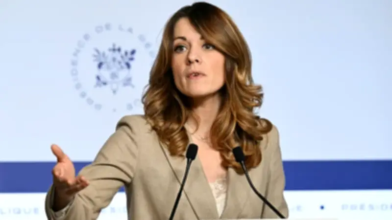 Affaire Epstein : le gouvernement exhorte les victimes à s'exprimer et réclame toute la lumière