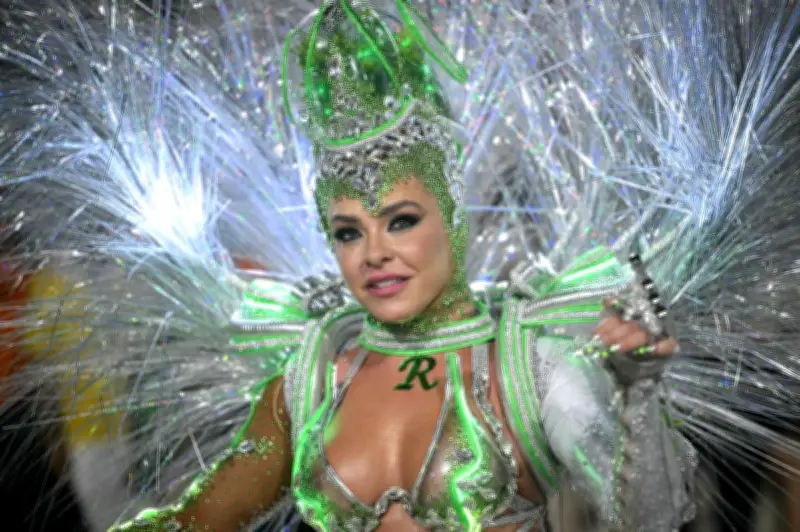Carnaval de Rio 2026 : Rétrospective en images des plus beaux défilés depuis 16 ans