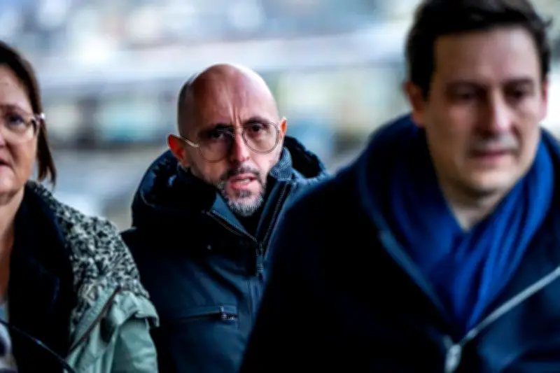 Incendie de Crans-Montana : le propriétaire du bar auditionné par les parties civiles