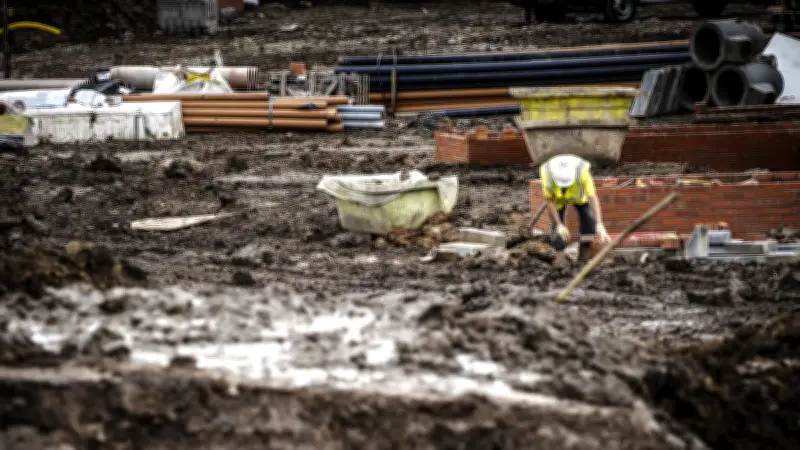 Marseille : enquête après la découverte d'ossements humains sur un chantier du Plan d'Aou