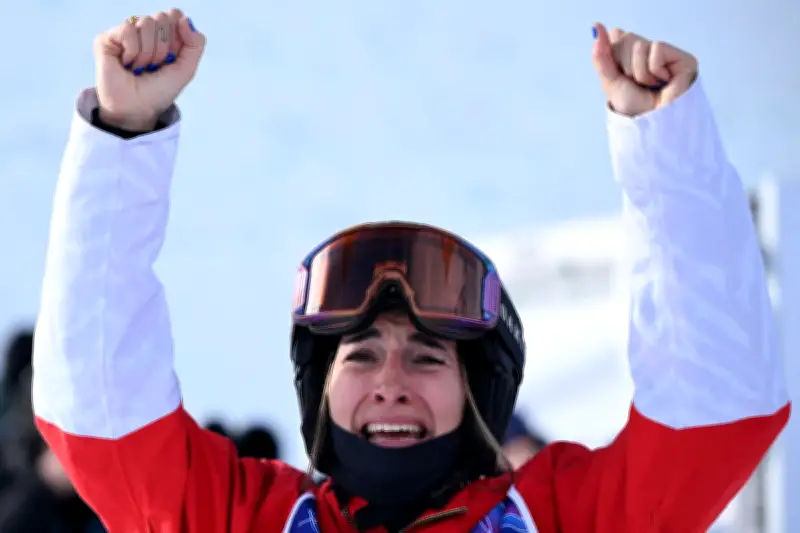 Perrine Laffont décroche le bronze en ski de bosses aux JO de Livigno