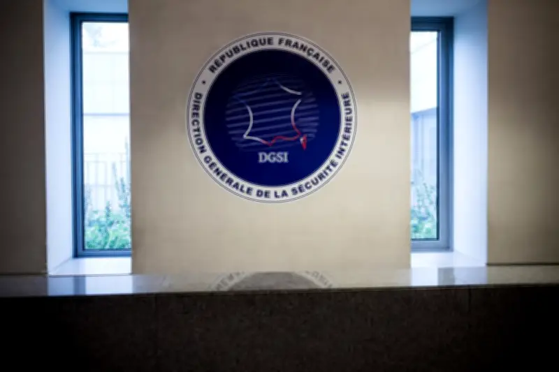 Terrorisme d'extrême droite : sept hommes, dont un militaire et un ex-policier, face à la justice