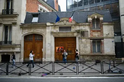 École Alsacienne : la justice renvoie en urgence le litige sur le licenciement du directeur