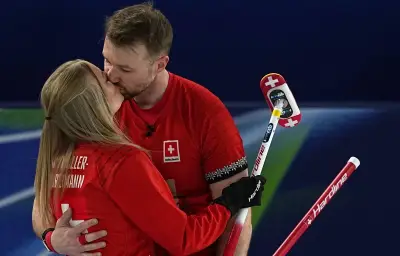 Curling aux JO 2026 : Quand les couples olympiques défient la glace et les émotions