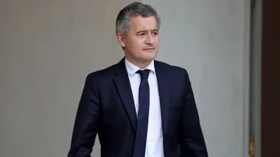 Darmanin alerte sur un risque "extrêmement important" d'absence de la droite au second tour