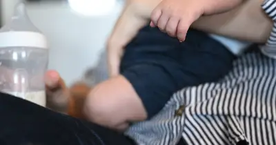 Démographie française : l'écart entre désir d'enfant et fécondité interroge la politique familiale