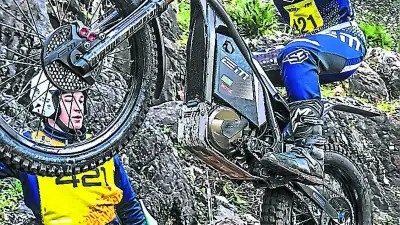 Electric Motion propulse le trial français avec ses champions et l'électrique