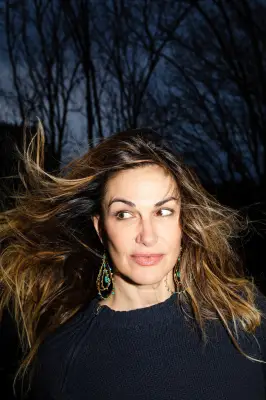 Hélèna Noguerra : la constance tranquille d'une artiste protéiforme