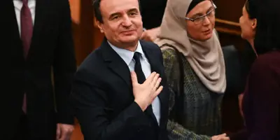 Kosovo : Le Parlement entérine le gouvernement d'Albin Kurti après une année de blocage