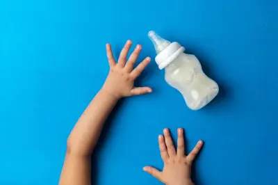 Lait infantile contaminé : pourquoi l'État délègue-t-il les contrôles aux fabricants ?