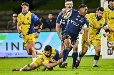 Le centre fidjien Kolinio Ramoka suspendu trois semaines après carton orange