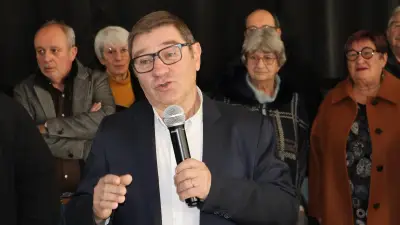 Le maire de Lesgor tire sa révérence après 30 ans d'engagement municipal
