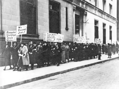 Les oubliés de la Saint-Valentin : le célibat dans une société hostile