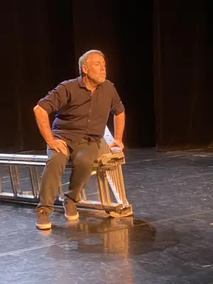 Lilian Derruau, alias Wally, mêle Bourdieu et Clayderman dans son spectacle « Ma distinction »