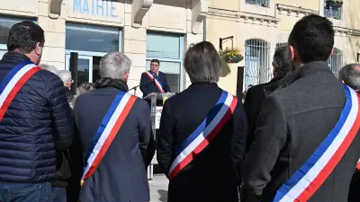 Municipales 2026 : Seuls les maires conservent la confiance des Français, selon un baromètre