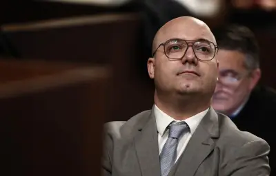 Orange : Yann Bompard retrouve son fauteuil de maire à un mois des municipales