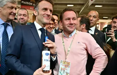 Un domaine viticole du Gard offre une cuvée « For Sure » à Emmanuel Macron