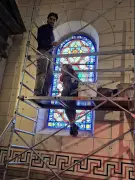 Arveyres : un vitrail de 1880 restauré grâce à l'association Aspa et des maîtres verriers