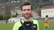 Au Vigan, un arbitre de football teste une caméra pour lutter contre les violences