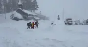 Californie : Météo hostile bloque la récupération des corps après l'avalanche meurtrière