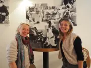 Caroline Pinon expose 'À poils !' à L'Houmeau, une ode photographique à l'amour canin