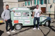 Deux amis béarnais relèvent le défi du 4L Trophy pour sceller leur amitié