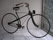 Exposition de vélos anciens : la collection de Guy Frosio à découvrir à La Maison Louis David