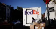 FedEx attaque l'administration Trump pour remboursement de droits de douane illégaux