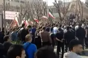 Iran : les étudiants reprennent les manifestations et reçoivent une mise en garde du pouvoir