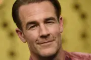 James Van Der Beek, l'éternel Dawson, s'éteint à 48 ans après un combat contre le cancer