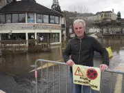 La Vézère en crue à Terrasson-Lavilledieu : sirènes et inondations répétées