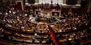L'aide à mourir adoptée de nouveau par les députés, le texte retourne au Sénat