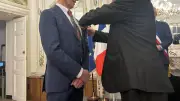 Le Dr Alain Isatelle reçoit l'Ordre National du Mérite à Alès pour 41 ans de dévouement