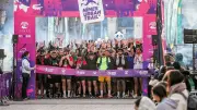 Le Nîmes Urban Trail illumine la ville avec 16 000 coureurs en fête