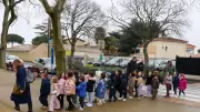 Les enfants de Vias découvrent le cinéma au théâtre municipal de l'Ardaillon