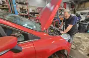 Les garagistes boostent leurs revenus grâce à des réparations plus complexes
