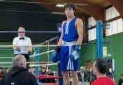 Loïc Leizagoyen, rugbyman d'Ascain, remporte son premier combat de boxe à Saint-Jean-de-Luz