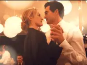 Love Story sur Disney+ : Ryan Murphy revisite le mythe Kennedy avec glamour et nostalgie