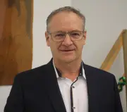 Patrick Laborde, maire de Goos depuis 1989, brigue un nouveau mandat pour achever ses projets