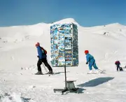 Rétrospective « Global Warning » : l'héritage visionnaire de Martin Parr au Jeu de Paume