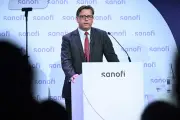 Sanofi : l'ancien PDG Paul Hudson quitte avec une indemnité de 8,3 millions d'euros