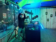 Soirée années 80 réussie à la guinguette Les Sales Gosses de Gisèle à Église-Neuve-de-Vergt