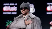 Super Bowl 2026 : Bad Bunny enflamme la mi-temps, Donald Trump boycotte l'événement