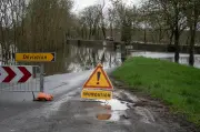 Tempête Nils et crues en Charente-Maritime : transports perturbés et risques d'arbres déracinés