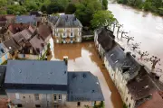 Tempête Nils : une forte solidarité à Montignac-Lascaux face à la crue imminente