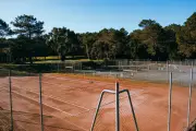 Tennis Golf Moliets doit verser 1 500 euros avant le 18 mars pour poursuivre la procédure judiciaire