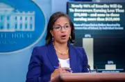 Trump attaque Susan Rice de Netflix dans une bataille de 72 milliards de dollars