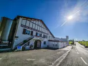 Un agriculteur relaxé après avoir tiré en l'air pour protester contre une expropriation au Pays basque