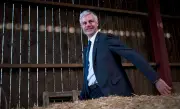 Wauquiez au Salon de l'agriculture : un appel aux futurs maires pour consommer français