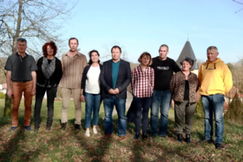 Castelnau-Tursan : le maire sortant Roland Guichané présente sa liste pour les municipales